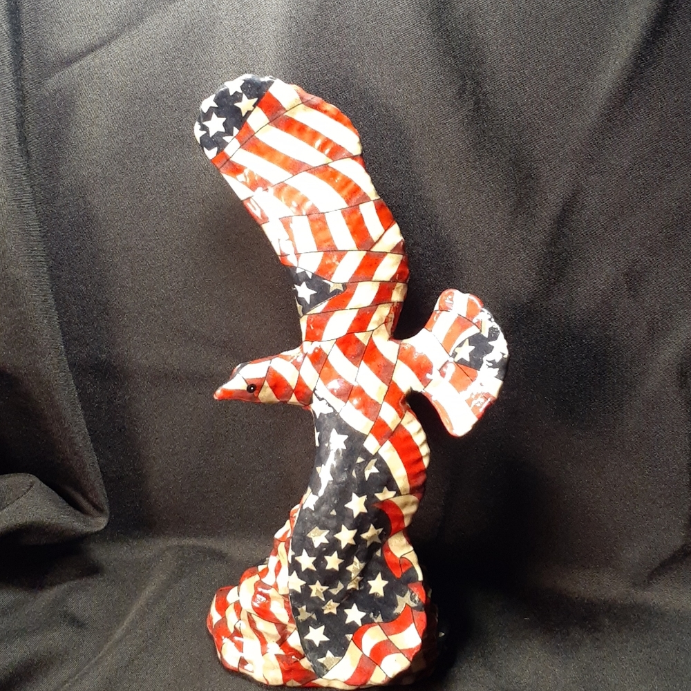 Vintage American Flag PrintCeramic Eagle Figurine